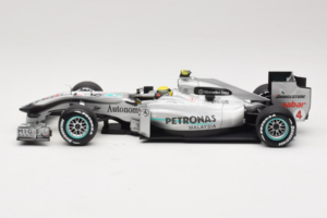 Mercedes MGP W01 #4 N. Rosberg Mercedes GP 2010 Minichamps 1:18 110100004 Métal Moulé — image 3 sur 7