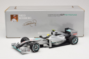 Mercedes MGP W01 #4 N. Rosberg Mercedes GP Showcar 2010 Minichamps 1:18 150100074 Métal Moulé — image 7 sur 7