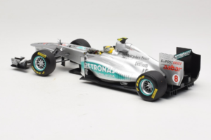 Mercedes MGP W02 #8 N. Rosberg Mercedes GP 2011 Minichamps 1:18 110110008 Métal Moulé — image 5 sur 7