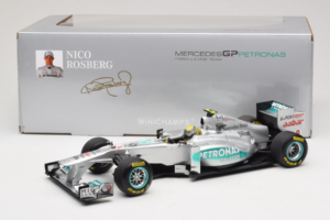 Mercedes MGP W02 #8 N. Rosberg Mercedes GP 2011 Minichamps 1:18 110110008 Métal Moulé — image 7 sur 7
