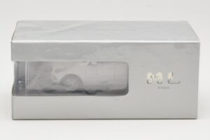 Mercedes ML W166 Calcit White Minichamps 1:43 B66960062 Métal Moulé — image 4 sur 4