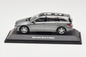 Mercedes R-Class W251 Palladium Silver Metallic Minichamps 1:43 B66960055 Métal Moulé