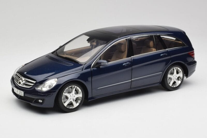 Mercedes R-Class W251 Tanzanite Bleu Minichamps 1:18 150034600 Métal Moulé