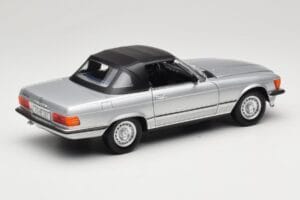 Mercedes R107 380 SL Argent Norev 1:18 183725 Métal Moulé — image 3 sur 8
