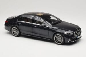 Mercedes S-Class W223 AMG Line Anthracite Blue Norev 1:18 183800 Métal Moulé — image 6 sur 8