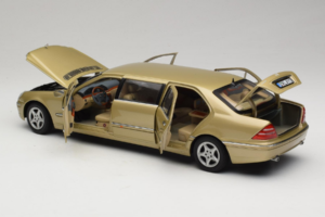 Mercedes S-Class W220 Pullman Gold Metallic Sun Star 1:18 4113 Métal Moulé — image 5 sur 8