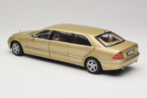 Mercedes S-Class W220 Pullman Gold Metallic Sun Star 1:18 4113 Métal Moulé — image 7 sur 8