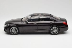 Mercedes S-Class W222 AMG Line Ruby Noir Metallic Norev 1:18 183483 Métal Moulé — image 4 sur 8