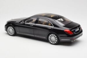 Mercedes S-Class W222 Noir Metallic Norev 1:18 183480 Métal Moulé — image 7 sur 8