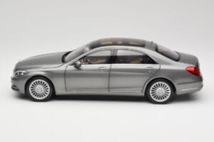 Mercedes S-Class W222 Grey Metallic Norev 1:18 183481 Métal Moulé — image 4 sur 8