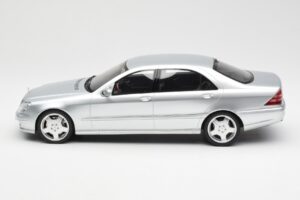 Mercedes AMG S55 W220 Argent Otto 1:18 OT292 Résine — image 3 sur 6