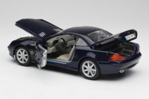 Mercedes SL 500 R230 Bleu Maisto 1:18 B66962126 Métal Moulé — image 5 sur 8