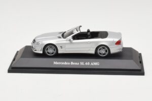 Mercedes SL 65 AMG R230 Argent Minichamps 1:43 B66960601 Métal Moulé