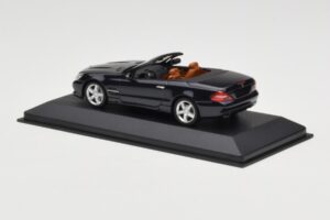 Mercedes SL R230 Noir Minichamps 1:43 B66961922 Métal Moulé — image 3 sur 4