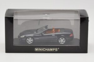 Mercedes SL R230 Noir Minichamps 1:43 B66961922 Métal Moulé — image 4 sur 4