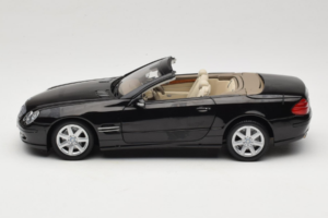 Mercedes SL R129 Noir Minichamps 1:18 B66962171 Métal Moulé — image 5 sur 11