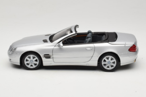 Mercedes SL R129 Argent Minichamps 1:18 B66962133 Métal Moulé — image 5 sur 10