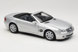 Mercedes SL R129 Argent Minichamps 1:18 B66962133 Métal Moulé — image 8 sur 10