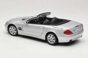 Mercedes SL R129 Argent Minichamps 1:18 B66962133 Métal Moulé — image 9 sur 10