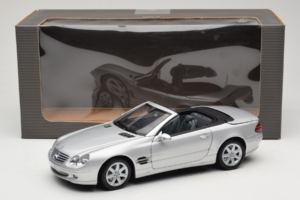 Mercedes SL R129 Argent Minichamps 1:18 B66962133 Métal Moulé — image 10 sur 10