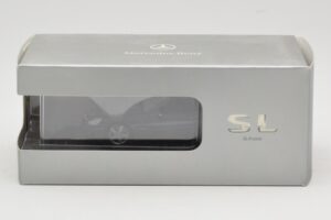 Mercedes SL R230 Tenorit Grey Metallic Minichamps 1:43 B66962392 Métal Moulé — image 4 sur 4
