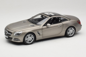 Mercedes SL500 R231 Dark Grey Matt Norev 1:18 183590 Métal Moulé — image 3 sur 9
