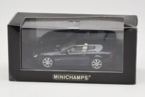Mercedes SL500 R129 Dark Blue Metallic Minichamps 1:43 SL001 Métal Moulé — image 4 sur 4