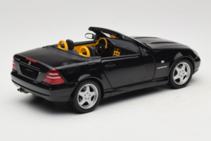 Mercedes SLK R170 230 AMG Noir Minichamps 1:18 B66960004 Métal Moulé — image 3 sur 9