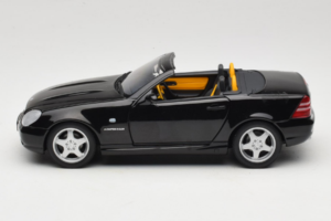 Mercedes SLK R170 230 AMG Noir Minichamps 1:18 B66960004 Métal Moulé — image 4 sur 9