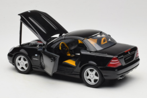Mercedes SLK R170 230 AMG Noir Minichamps 1:18 B66960004 Métal Moulé — image 6 sur 9
