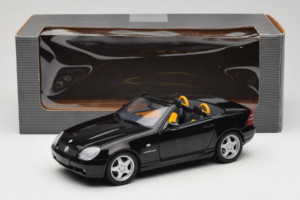 Mercedes SLK R170 230 AMG Noir Minichamps 1:18 B66960004 Métal Moulé — image 9 sur 9