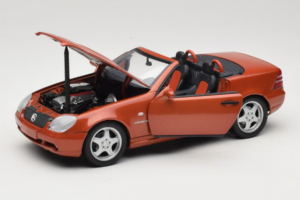 Mercedes SLK R170 230 AMG Orange Metallic Minichamps 1:18 B66005227 Métal Moulé — image 2 sur 9