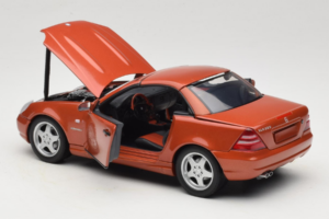 Mercedes SLK R170 230 AMG Orange Metallic Minichamps 1:18 B66005227 Métal Moulé — image 6 sur 9
