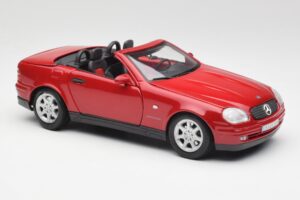 Mercedes SLK 230 R170 Rouge Maisto 1:18 56023 Métal Moulé — image 7 sur 9