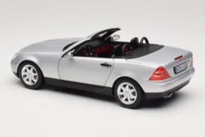 Mercedes SLK R170 Brilliant Silver Norev 1:18 183020 Métal Moulé — image 8 sur 9