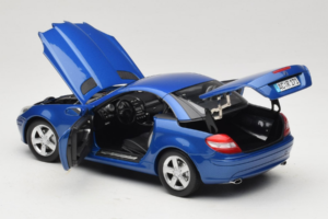 Mercedes SLK R171 Blue Metallic Minichamps 1:18 100033131 Métal Moulé — image 8 sur 11