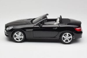 Mercedes SLK R172 Magnetite Noir Minichamps 1:18 B66960514 Métal Moulé — image 4 sur 8