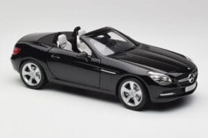 Mercedes SLK R172 Magnetite Noir Minichamps 1:18 B66960514 Métal Moulé — image 6 sur 8