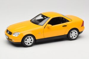 Mercedes SLK200 R170 Jaune Norev 1:18 B66040713 Métal Moulé — image 3 sur 9