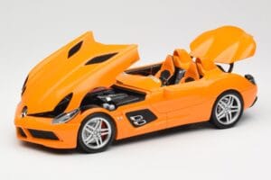 Mercedes SLR McLaren C199 Stirling Moss AMG Solarbeam Metallic Minichamps 1:18 100038400 Métal Moulé — image 2 sur 8