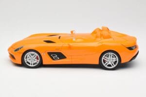 Mercedes SLR McLaren C199 Stirling Moss AMG Solarbeam Metallic Minichamps 1:18 100038400 Métal Moulé — image 4 sur 8