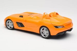Mercedes SLR McLaren C199 Stirling Moss AMG Solarbeam Metallic Minichamps 1:18 100038400 Métal Moulé — image 7 sur 8