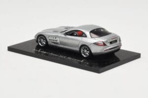 Mercedes SLR McLaren Crystal Silver Minichamps 1:43 B66961974 Métal Moulé — image 3 sur 4