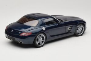 Mercedes SLS AMG C197 Blue Metallic Minichamps 1:18 100039021 Métal Moulé — image 3 sur 8