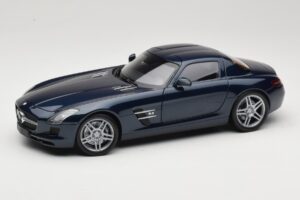 Mercedes SLS AMG C197 Blue Metallic Minichamps 1:18 100039021 Métal Moulé