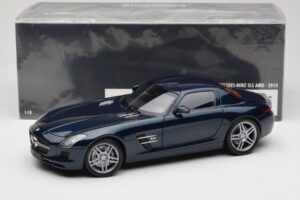 Mercedes SLS AMG C197 Blue Metallic Minichamps 1:18 100039021 Métal Moulé — image 8 sur 8