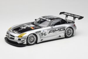 Mercedes AMG SLS C197 GT3 Team AMG China #96 M. Hakkinen / C. Cheng Zhuhai 6th 2011 Minichamps 1:18 151113196 Métal Moulé