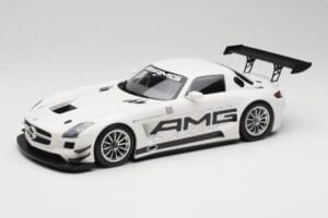 Mercedes AMG SLS C197 GT3 Street Blanc Minichamps 1:18 151123107 Métal Moulé