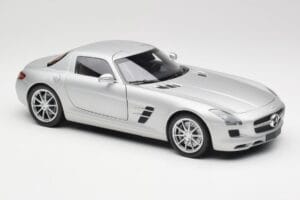 Mercedes SLS AMG C197 Iridium Argent Minichamps 1:18 100039026 Métal Moulé — image 6 sur 8