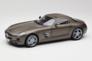 Mercedes SLS AMG C197 Monza Gris Minichamps 1:18 B66960044 Métal Moulé